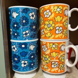 Floral Blue and Orange Mugs Set
